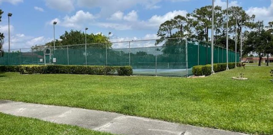 Condo in Lake Worth, Florida, 1 bedroom  № 1141478
