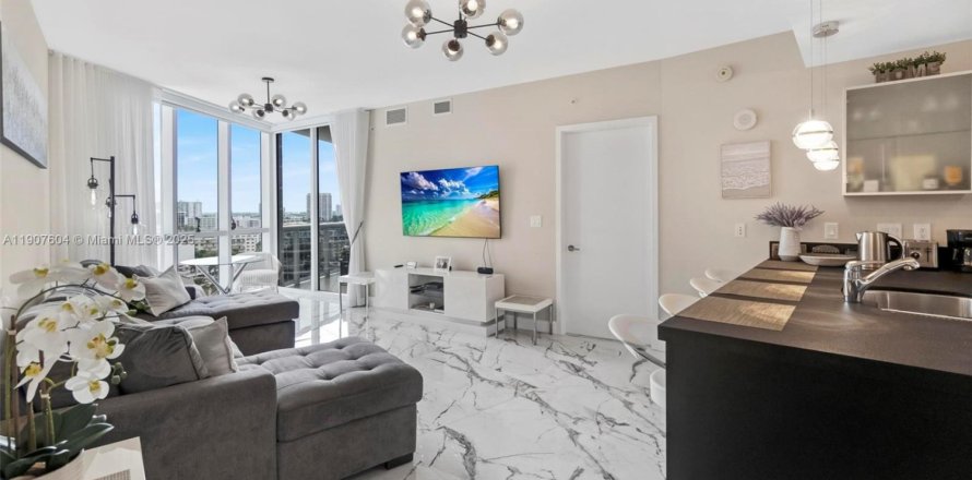 Condo à Sunny Isles Beach, Floride, 1 chambre № 1967843