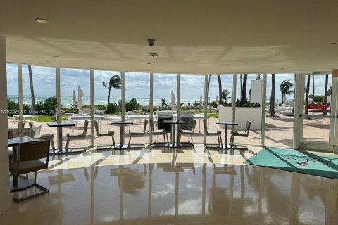Copropriété à vendre à Sunny Isles Beach, Floride: 1 chambre, 81.85 m2 № 1967843 - photo 11