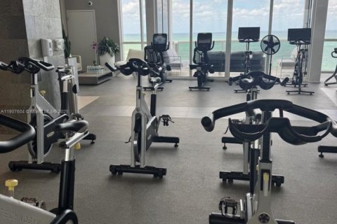 Copropriété à vendre à Sunny Isles Beach, Floride: 1 chambre, 81.85 m2 № 1967843 - photo 20