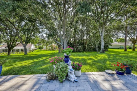 House in Spring Hill, Florida 2 bedrooms, 120.59 sq.m. № 1903967 - photo 3