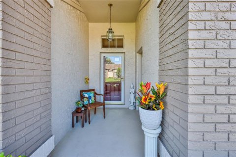 House in Spring Hill, Florida 2 bedrooms, 120.59 sq.m. № 1903967 - photo 7