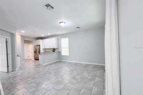 Villa ou maison à louer à Windermere, Floride: 4 chambres, 193.89 m2 № 2401196 - photo 4