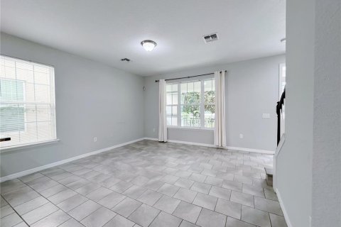 Villa ou maison à louer à Windermere, Floride: 4 chambres, 193.89 m2 № 2401196 - photo 5