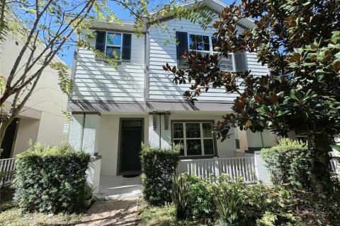 Villa ou maison à louer à Windermere, Floride: 4 chambres, 193.89 m2 № 2401196 - photo 2