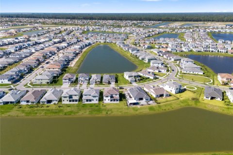 Casa en alquiler en Westlake, Florida, 5 dormitorios, 325.16 m2 № 1065835 - foto 1