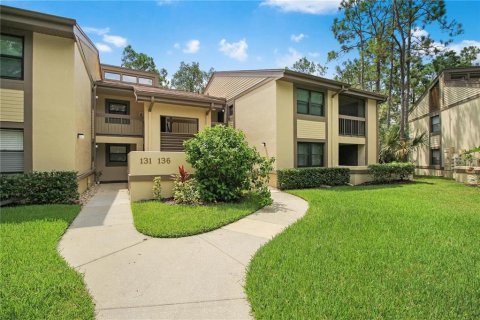 Condo in Oldsmar, Florida, 2 bedrooms № 2221759