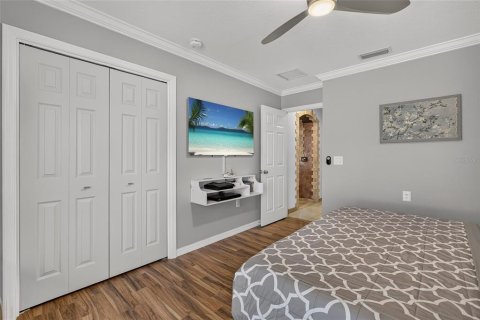 House in Wesley Chapel, Florida 3 bedrooms, 200.67 sq.m. № 2167430 - photo 26