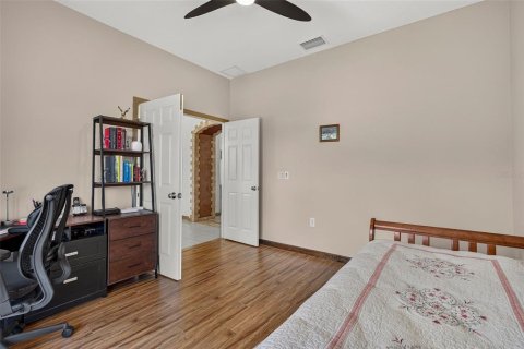 House in Wesley Chapel, Florida 3 bedrooms, 200.67 sq.m. № 2167430 - photo 23