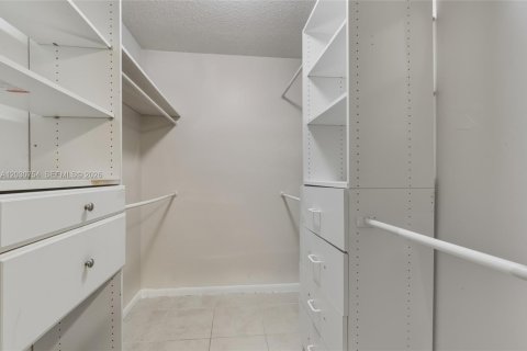 Villa ou maison à vendre à North Lauderdale, Floride: 3 chambres, 133.41 m2 № 2245978 - photo 23
