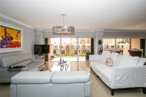 Copropriété à vendre à Miami, Floride: 2 chambres, 181.16 m2 № 1977424 - photo 12