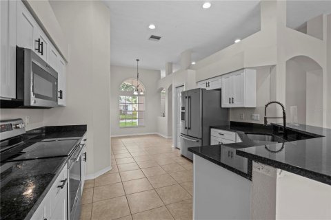 Villa ou maison à louer à Riverview, Floride: 4 chambres, 215.63 m2 № 1826615 - photo 10