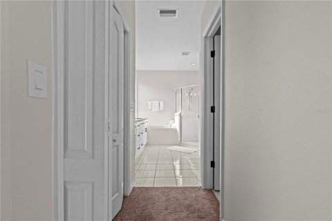 Villa ou maison à louer à Riverview, Floride: 4 chambres, 215.63 m2 № 1826615 - photo 22