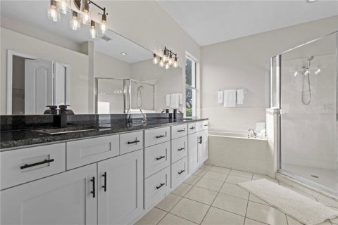 Villa ou maison à louer à Riverview, Floride: 4 chambres, 215.63 m2 № 1826615 - photo 18