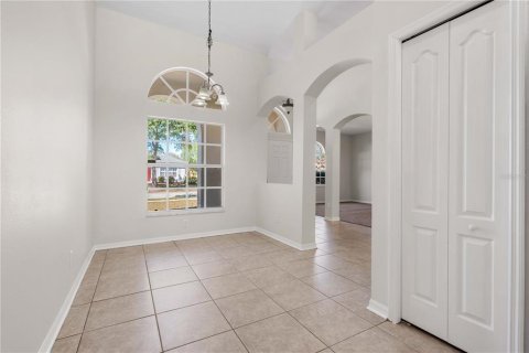 Villa ou maison à louer à Riverview, Floride: 4 chambres, 215.63 m2 № 1826615 - photo 11