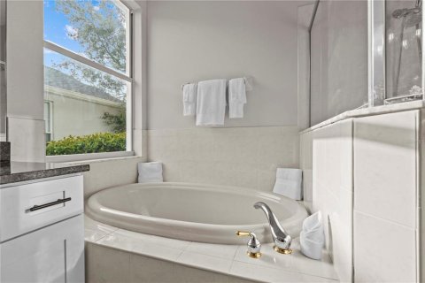 Villa ou maison à louer à Riverview, Floride: 4 chambres, 215.63 m2 № 1826615 - photo 21