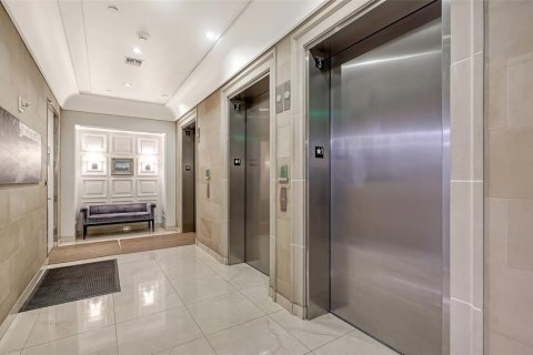 Condo in Sarasota, Florida, 2 bedrooms  № 1552513 - photo 26