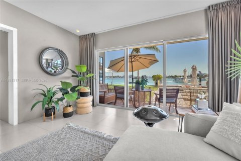 Apartment in Miami Beach, Florida 2 bedrooms, 99.87 sq.m. № 2052347 - photo 8