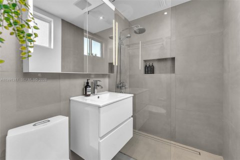 Apartment in Miami Beach, Florida 2 bedrooms, 99.87 sq.m. № 2052347 - photo 23