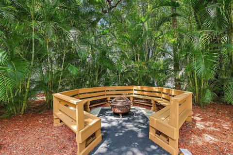 House in Eustis, Florida 3 bedrooms, 167.78 sq.m. № 2234440 - photo 7