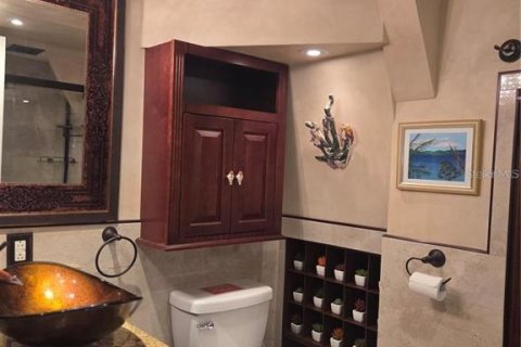 House in Eustis, Florida 3 bedrooms, 167.78 sq.m. № 2234440 - photo 23