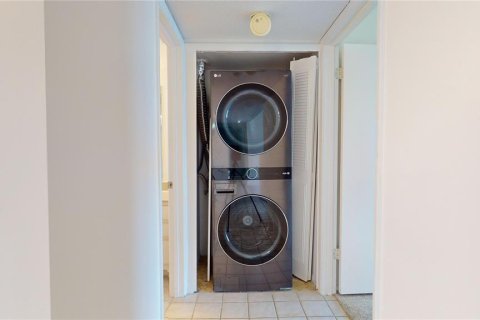 Купить кондоминиум в Клируотер, Флорида 5 комнат, 134.71м2, № 2217807 - фото 9