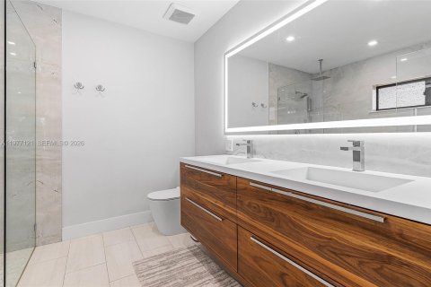 Villa ou maison à vendre à Pompano Beach, Floride: 3 chambres, 179.67 m2 № 2041853 - photo 23