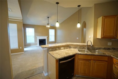 Copropriété à louer à Tampa, Floride: 2 chambres, 125.7 m2 № 2096003 - photo 3