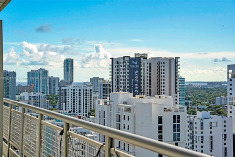 Condo in Miami, Florida  № 1953340 - photo 6