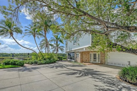 Copropriété à vendre à Bradenton, Floride: 4 chambres, 294.04 m2 № 2129105 - photo 9