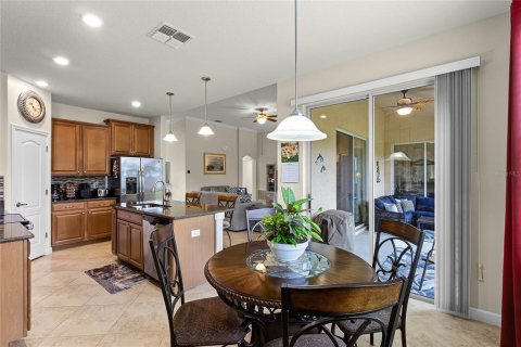 Casa en venta en Winter Haven, Florida, 3 dormitorios, 173.82 m2 № 1908126 - foto 12