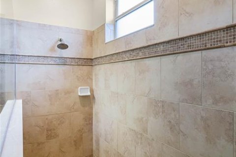 Casa en venta en Winter Haven, Florida, 3 dormitorios, 173.82 m2 № 1908126 - foto 20