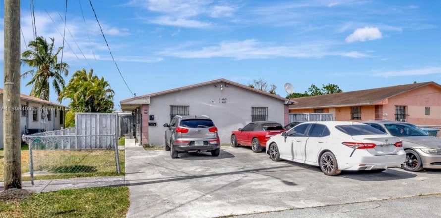 Villa ou maison à Miami, Floride 2 chambres, 156.08 m2 № 1750408