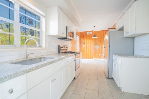 Villa ou maison à louer à Winter Haven, Floride: 2 chambres, 107.02 m2 № 2167714 - photo 7