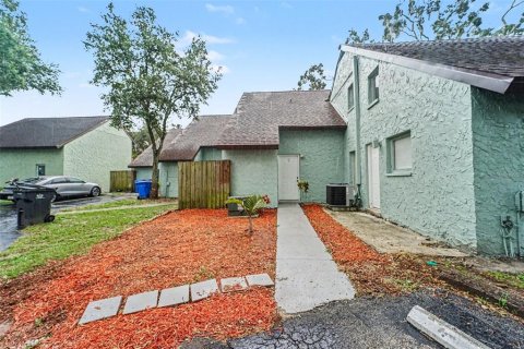 Condo in Tampa, Florida, 2 bedrooms  № 2330015
