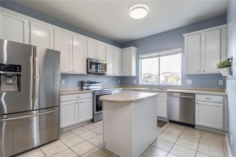 Adosado en alquiler en Land O' Lakes, Florida, 3 dormitorios, 164.25 m2 № 1883873 - foto 9