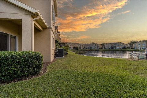 Adosado en alquiler en Land O' Lakes, Florida, 3 dormitorios, 164.25 m2 № 1883873 - foto 5