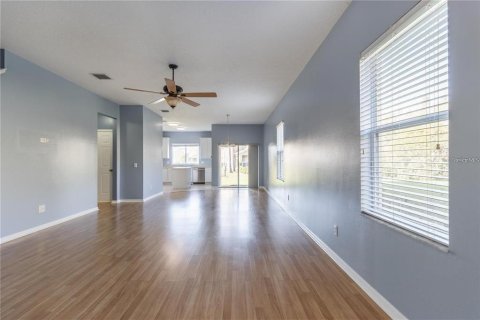 Adosado en alquiler en Land O' Lakes, Florida, 3 dormitorios, 164.25 m2 № 1883873 - foto 11