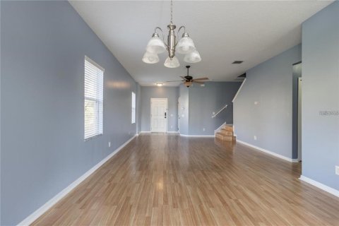 Adosado en alquiler en Land O' Lakes, Florida, 3 dormitorios, 164.25 m2 № 1883873 - foto 10