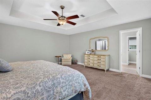 House in Sorrento, Florida 4 bedrooms, 264.21 sq.m. № 2423630 - photo 16
