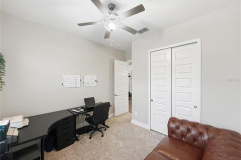 Casa en venta en Tampa, Florida, 5 dormitorios, 337.79 m2 № 2386564 - foto 13