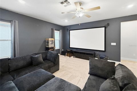 Casa en venta en Tampa, Florida, 5 dormitorios, 337.79 m2 № 2386564 - foto 15
