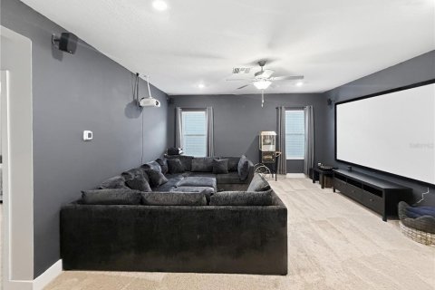 Casa en venta en Tampa, Florida, 5 dormitorios, 337.79 m2 № 2386564 - foto 16