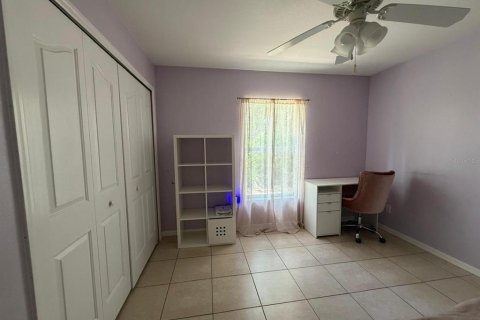 Villa ou maison à vendre à North Port, Floride: 3 chambres, 128.67 m2 № 2117972 - photo 23