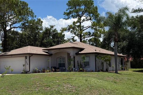Villa ou maison à vendre à North Port, Floride: 3 chambres, 128.67 m2 № 2117972 - photo 8