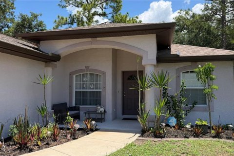 Villa ou maison à vendre à North Port, Floride: 3 chambres, 128.67 m2 № 2117972 - photo 3