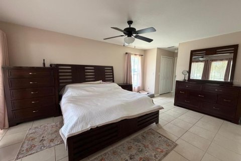 Villa ou maison à vendre à North Port, Floride: 3 chambres, 128.67 m2 № 2117972 - photo 25