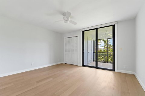 Condo in Jupiter, Florida, 3 bedrooms № 2177551 - photo 30