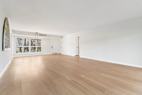 Condo in Jupiter, Florida, 3 bedrooms № 2177551 - photo 14