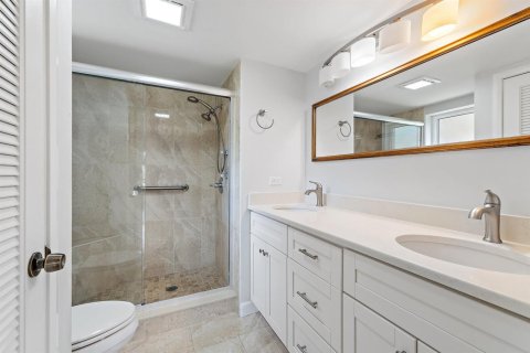 Condo in Jupiter, Florida, 3 bedrooms № 2177551 - photo 22